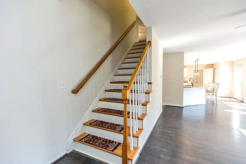 15 Foxberry Drive New Boston NH 03070