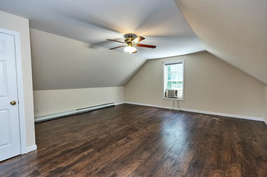 15 Foxberry Drive New Boston NH 03070