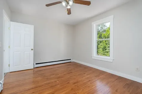 21 King Street Rochester NH 03867