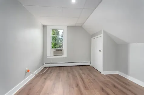 21 King Street Rochester NH 03867