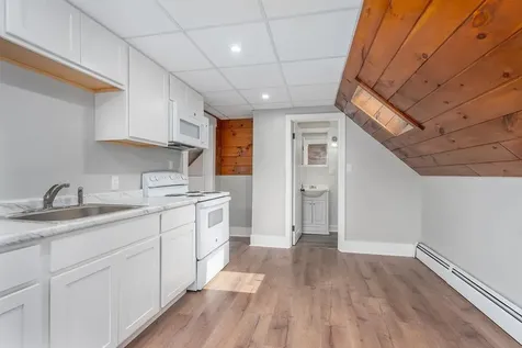 21 King Street Rochester NH 03867