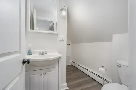 21 King Street Rochester NH 03867