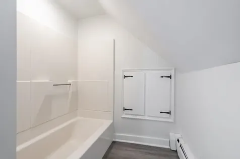 21 King Street Rochester NH 03867