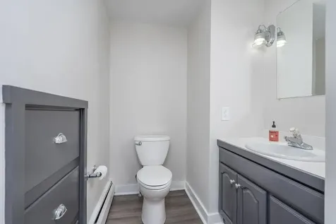 21 King Street Rochester NH 03867