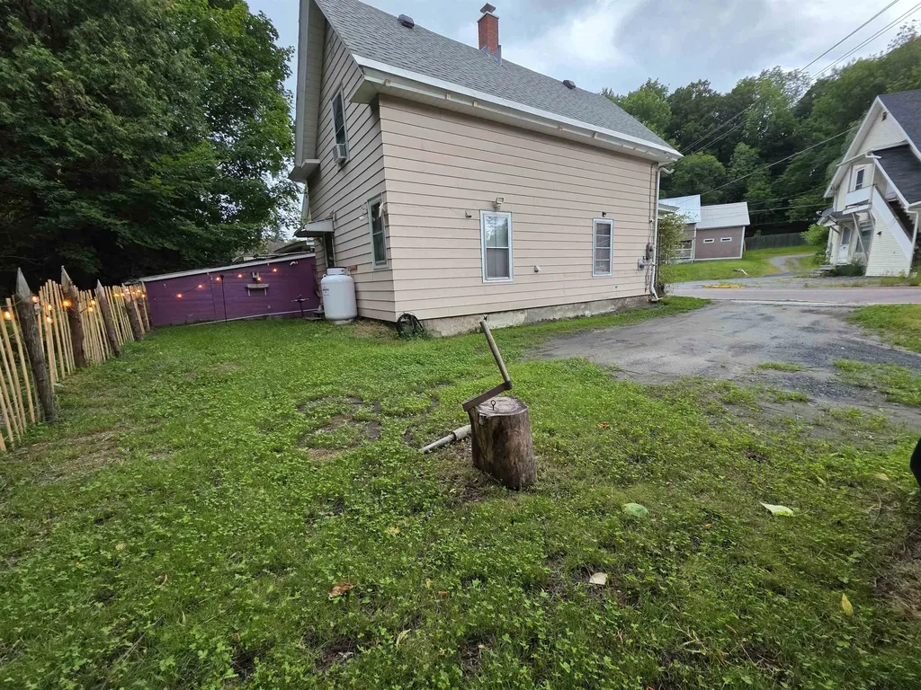 105 Brook Street Barre City VT 05641