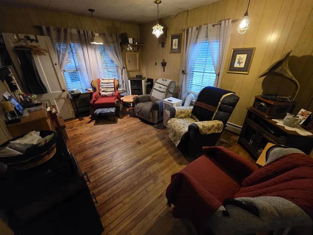 105 Brook Street Barre City VT 05641