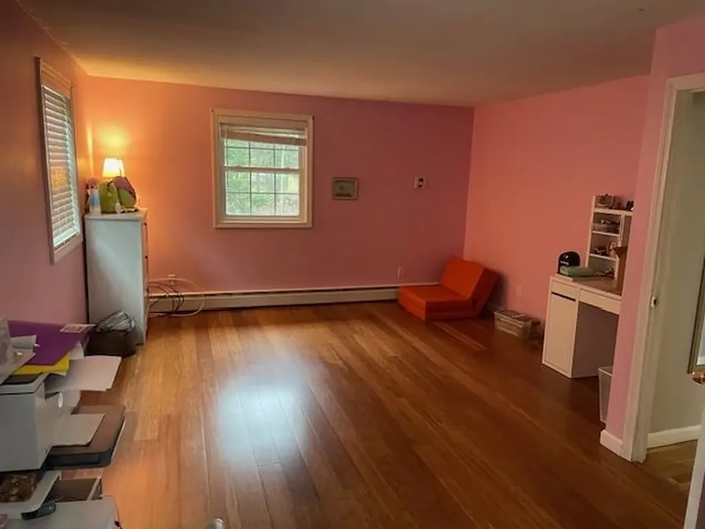 7 Miles Road Amherst NH 03031