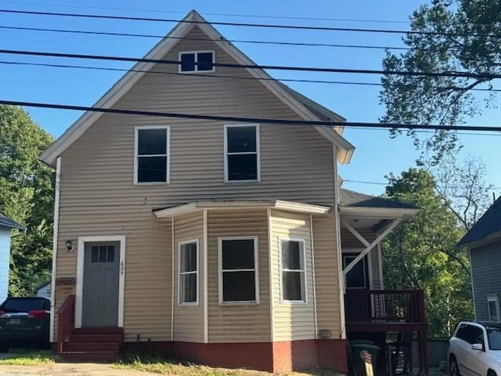605 Central Street Franklin NH 03235