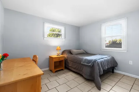 66 Kelwyn Drive Somersworth NH 03878