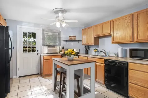 66 Kelwyn Drive Somersworth NH 03878