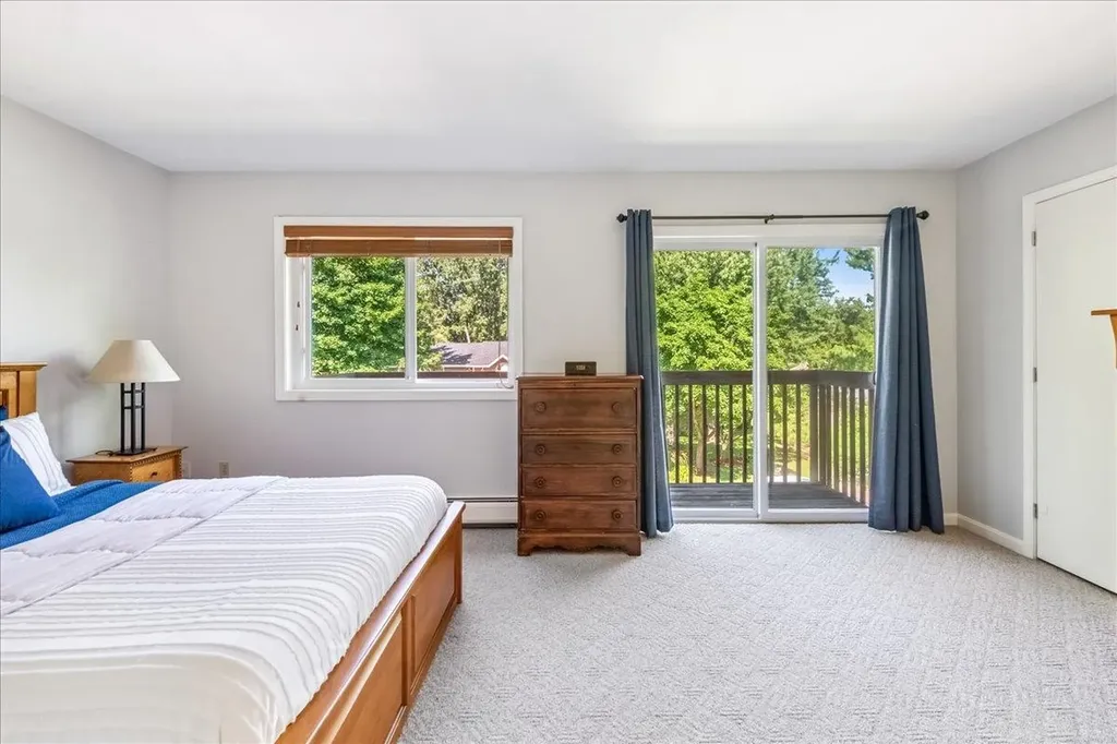 M8 Stonehedge Drive South Burlington VT 05403