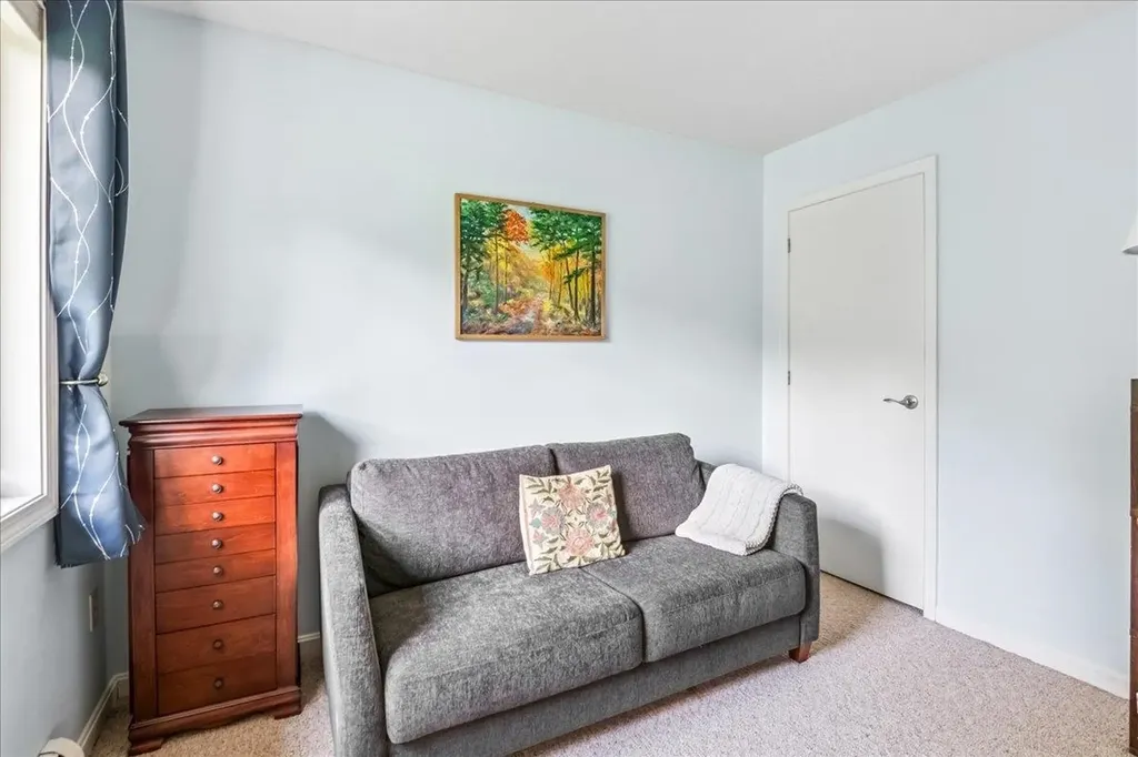 M8 Stonehedge Drive South Burlington VT 05403