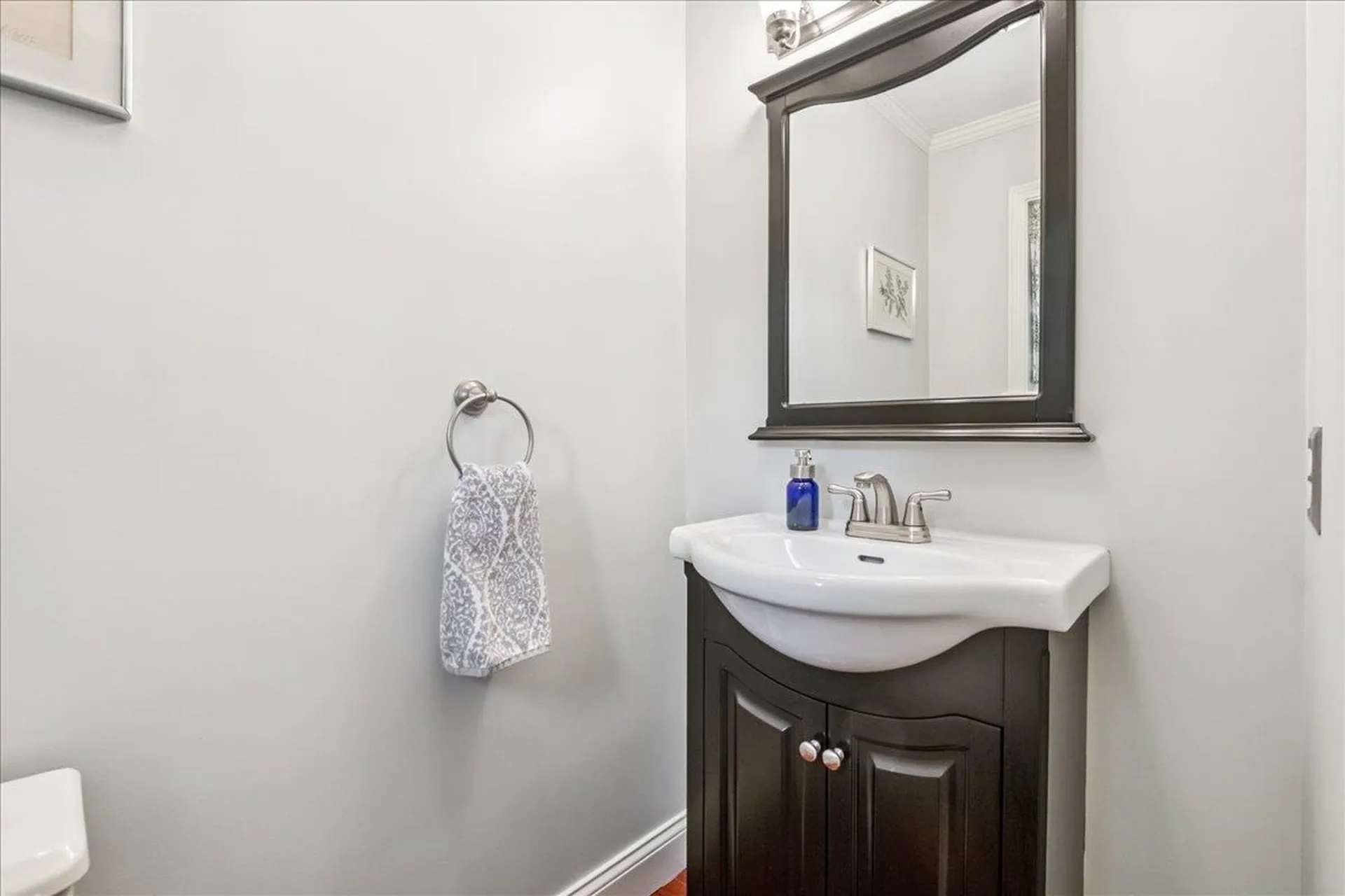 M8 Stonehedge Drive South Burlington VT 05403