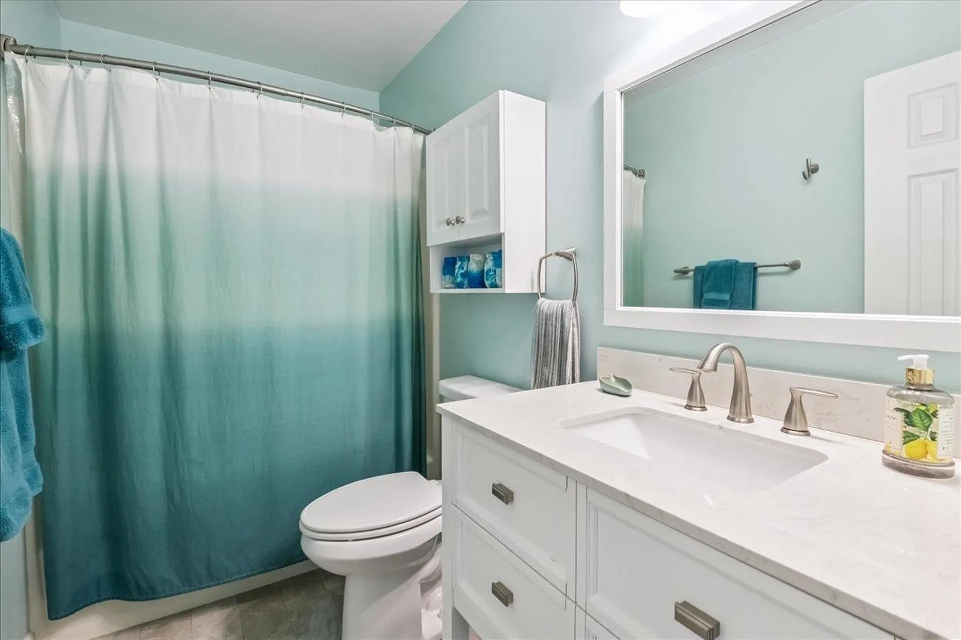 M8 Stonehedge Drive South Burlington VT 05403