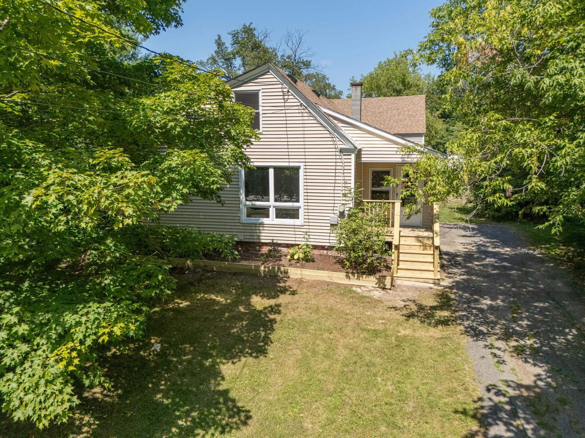 17 Baldwin Street Keene NH 03431