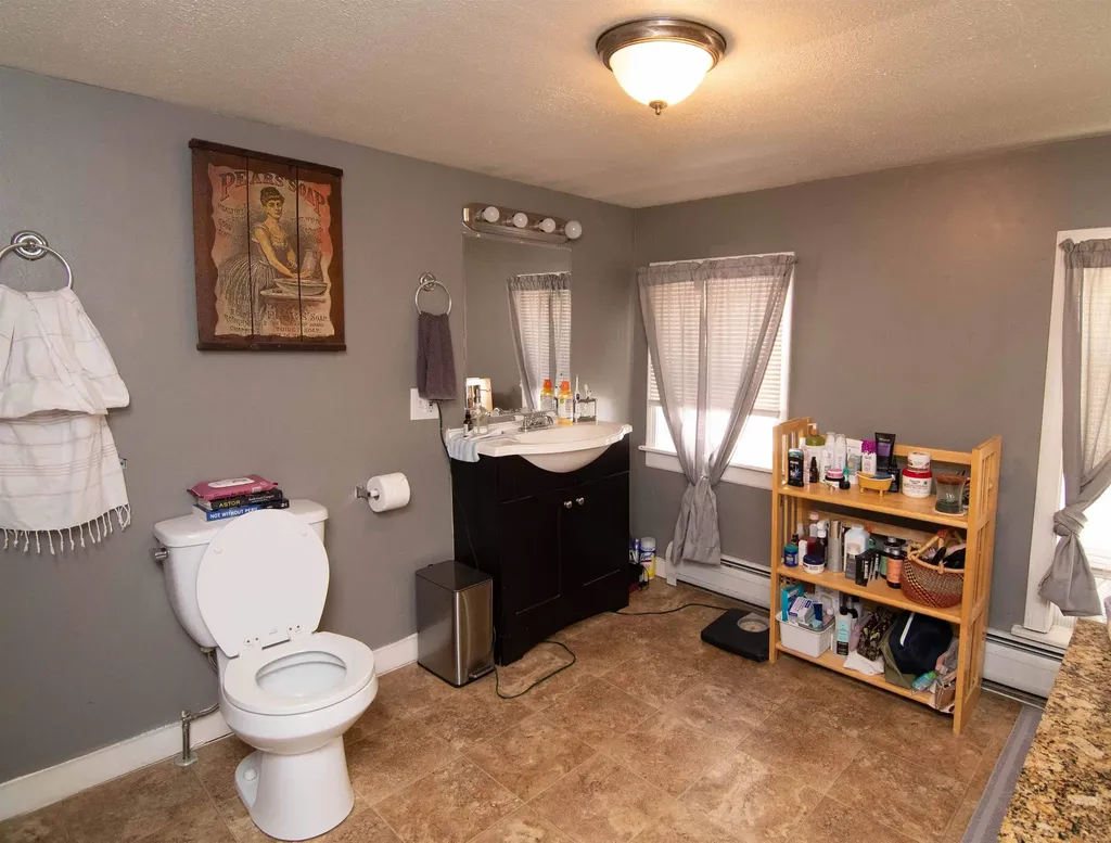 24-26 Highland Street Somersworth NH 03878