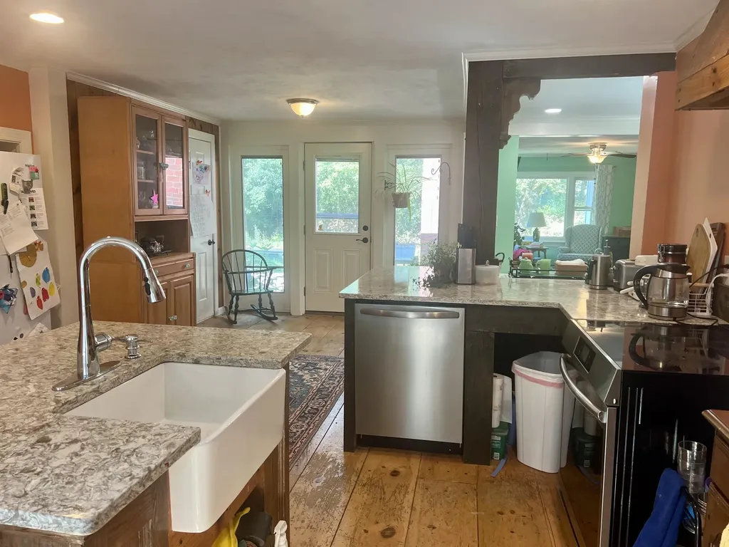 241 Calef Highway Lee NH 03861