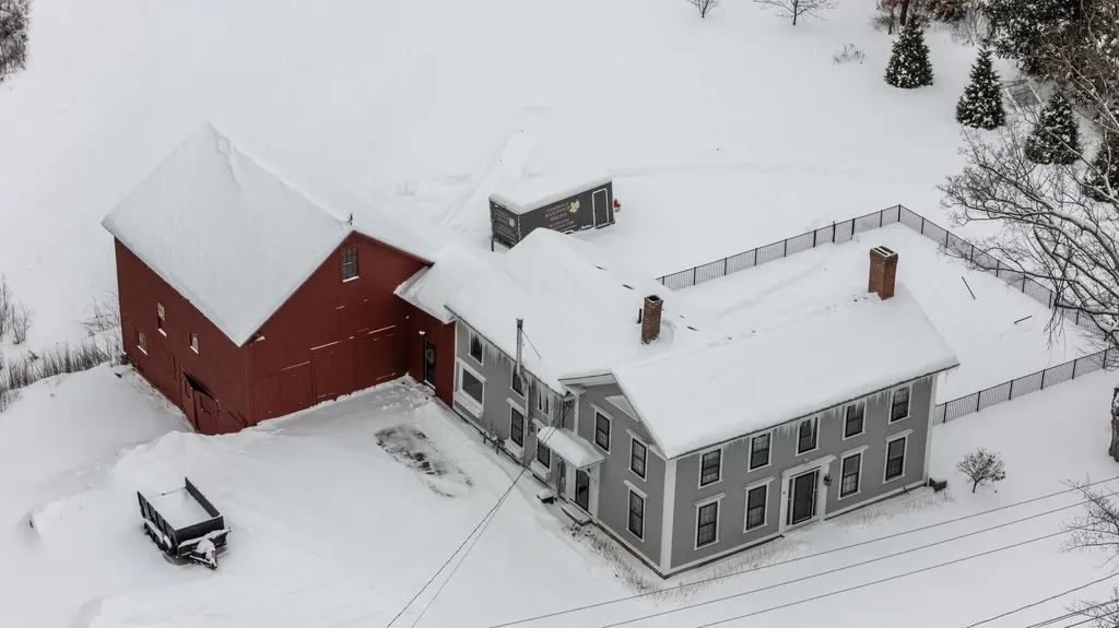 61 Mountain Road Concord NH 03301