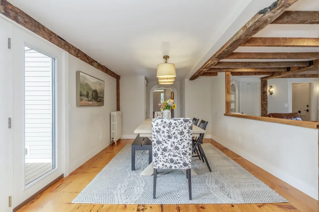 61 Mountain Road Concord NH 03301