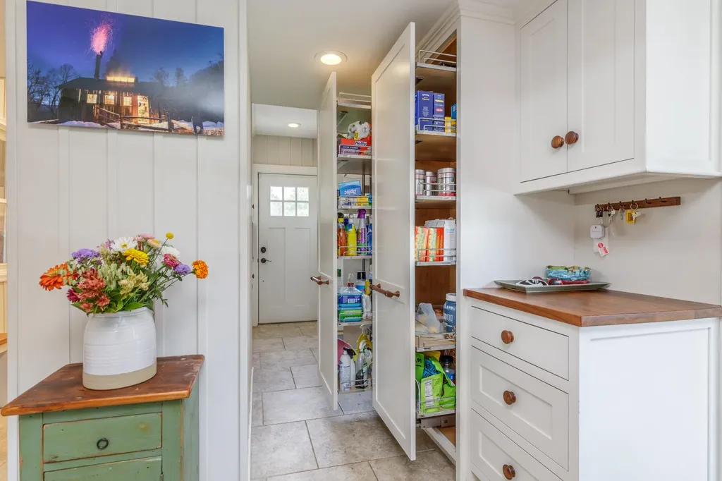 61 Mountain Road Concord NH 03301