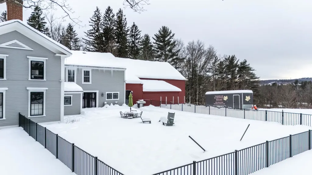 61 Mountain Road Concord NH 03301