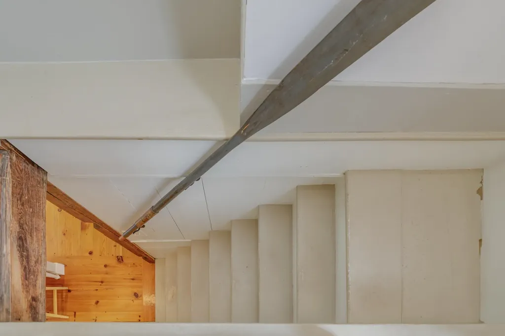 61 Mountain Road Concord NH 03301