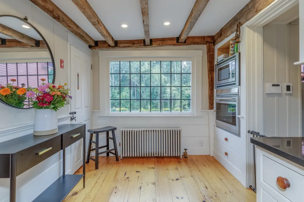 61 Mountain Road Concord NH 03301