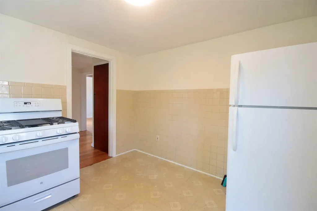 21 Laurier Street Somersworth NH 03878