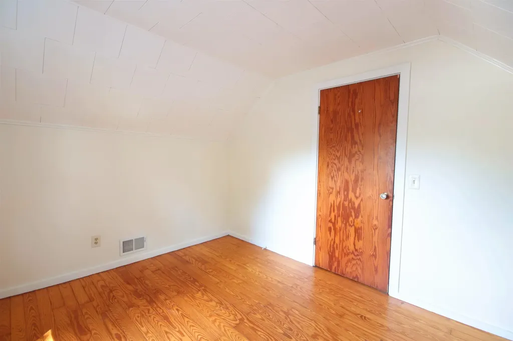 21 Laurier Street Somersworth NH 03878