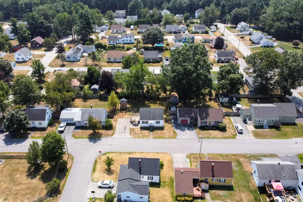 21 Laurier Street Somersworth NH 03878