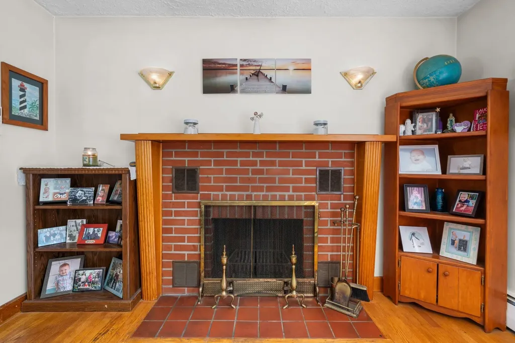 20 Messer Avenue Salem NH 03079