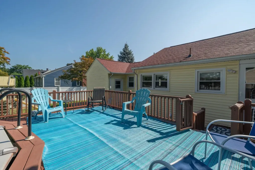 20 Messer Avenue Salem NH 03079