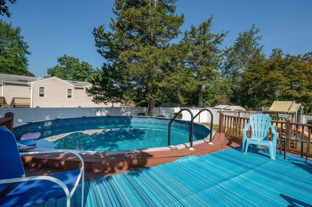 20 Messer Avenue Salem NH 03079
