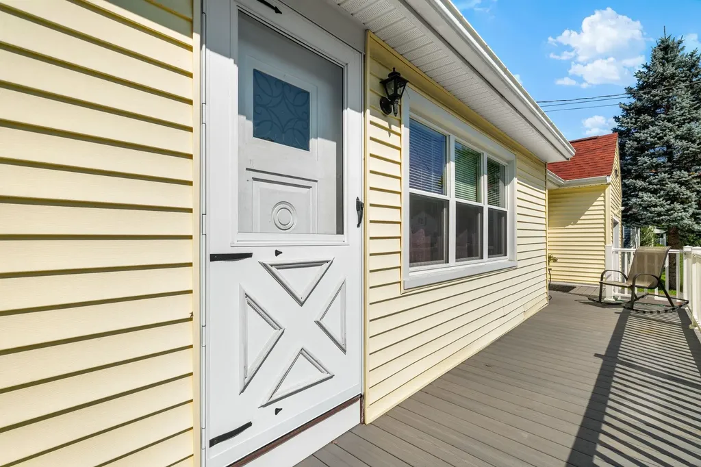 20 Messer Avenue Salem NH 03079