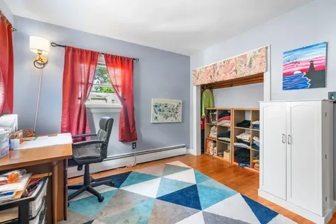 20 Messer Avenue Salem NH 03079