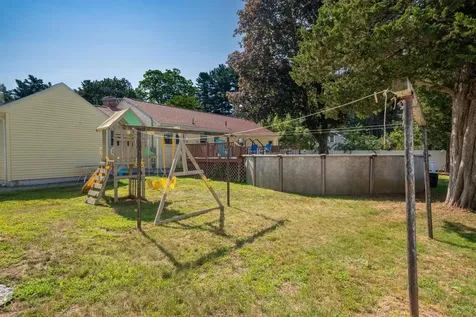 20 Messer Avenue Salem NH 03079