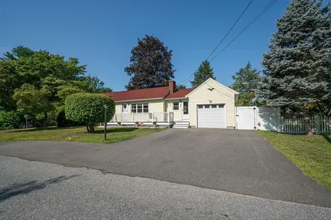 20 Messer Avenue Salem NH 03079