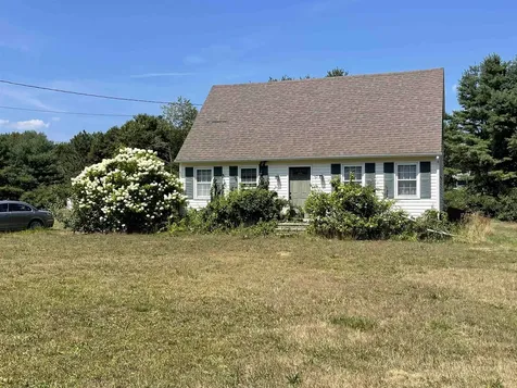 37 Folly Brook Terrace Kingston NH 03848
