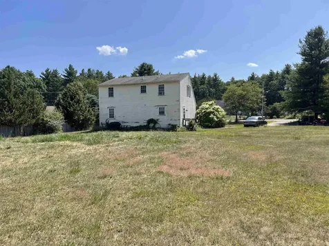 37 Folly Brook Terrace Kingston NH 03848
