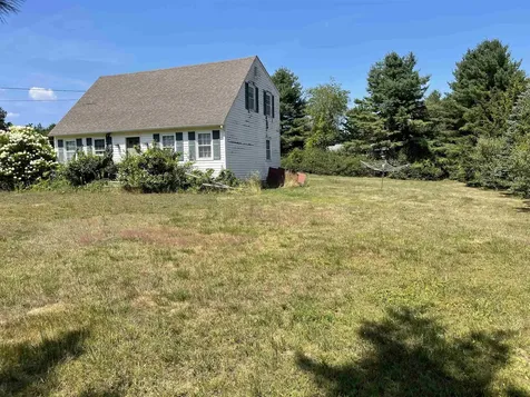 37 Folly Brook Terrace Kingston NH 03848