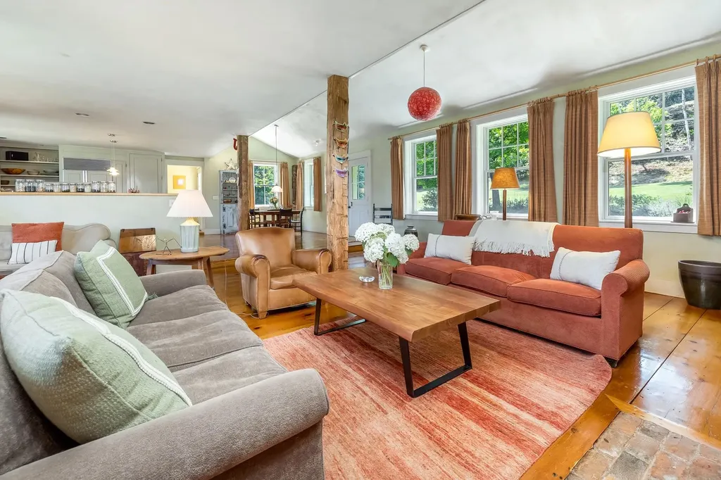 15 Brigham Hill Road Norwich VT 05055