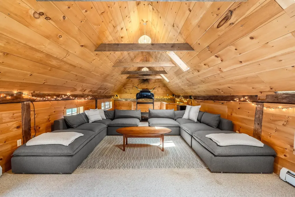 15 Brigham Hill Road Norwich VT 05055