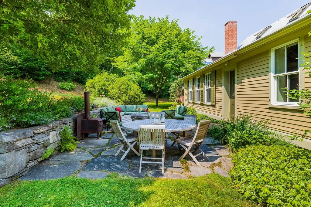 15 Brigham Hill Road Norwich VT 05055