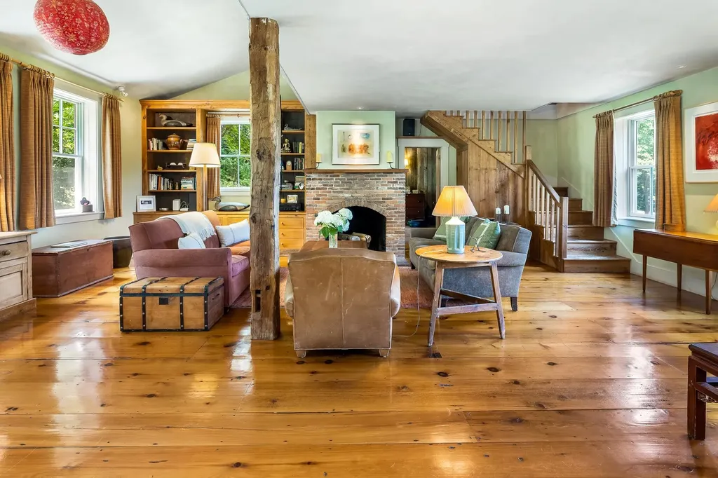 15 Brigham Hill Road Norwich VT 05055