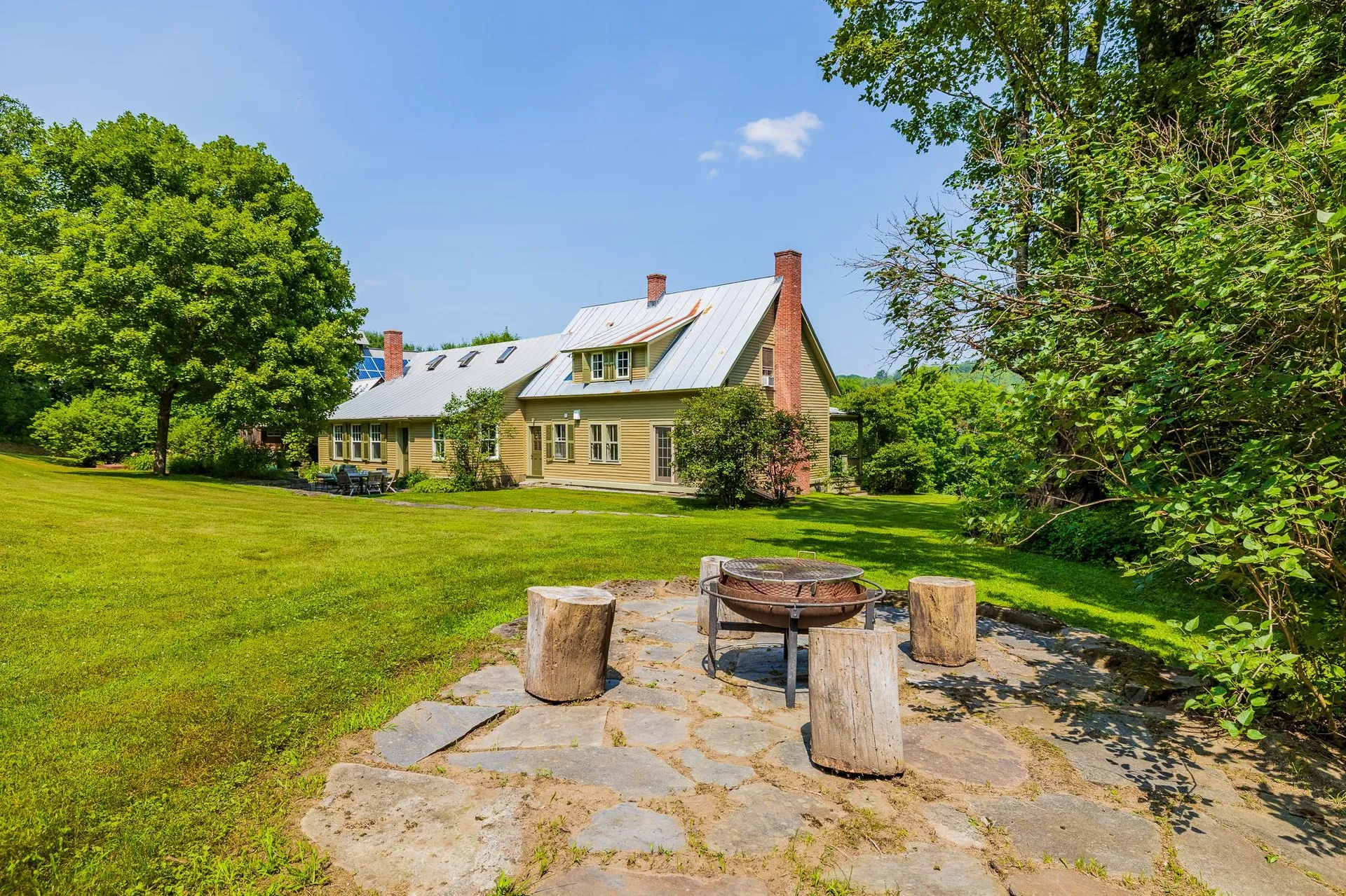 15 Brigham Hill Road Norwich VT 05055