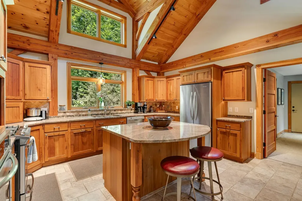 353 Boulder Pass Warren VT 05674