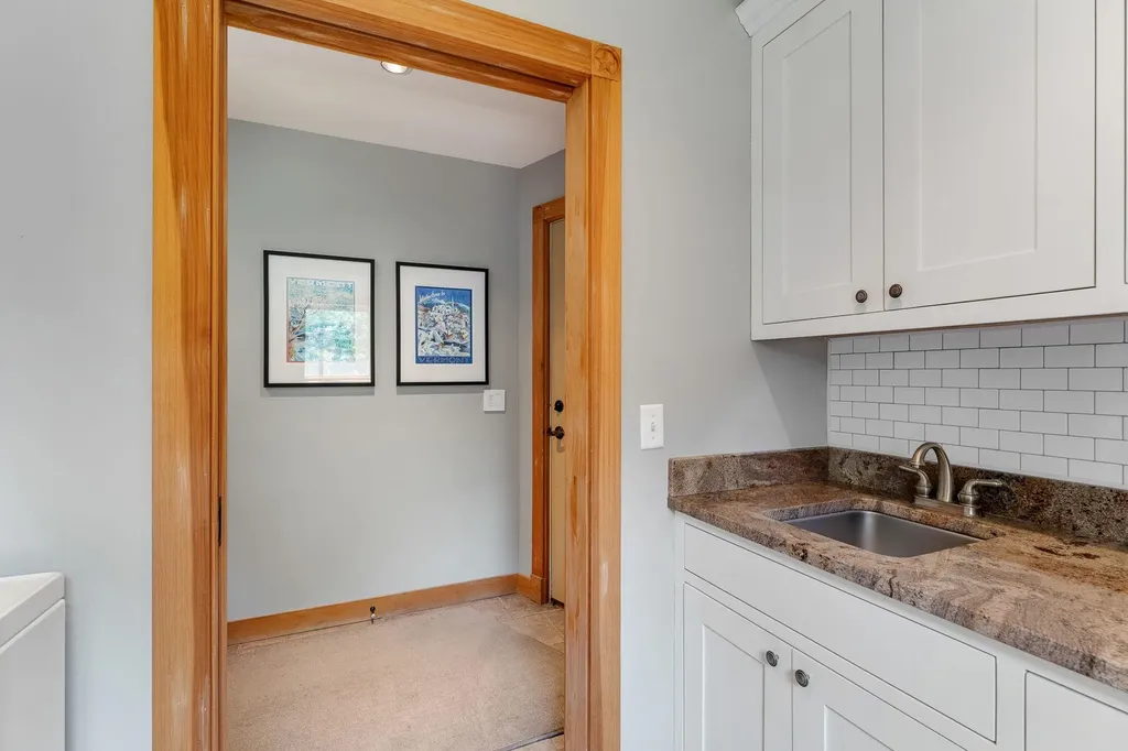 353 Boulder Pass Warren VT 05674