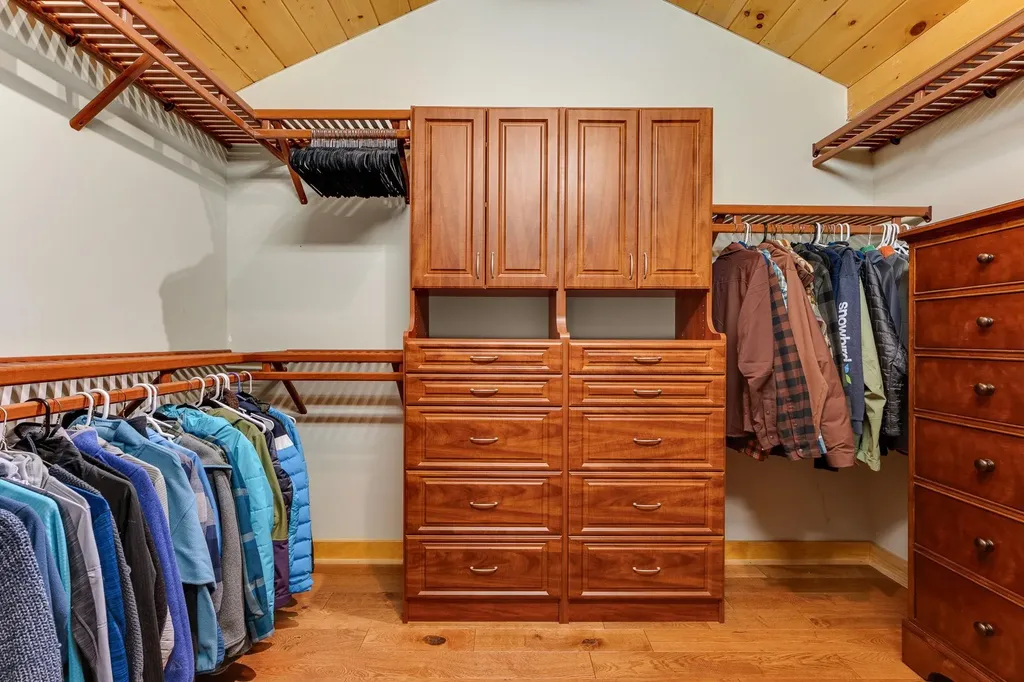 353 Boulder Pass Warren VT 05674