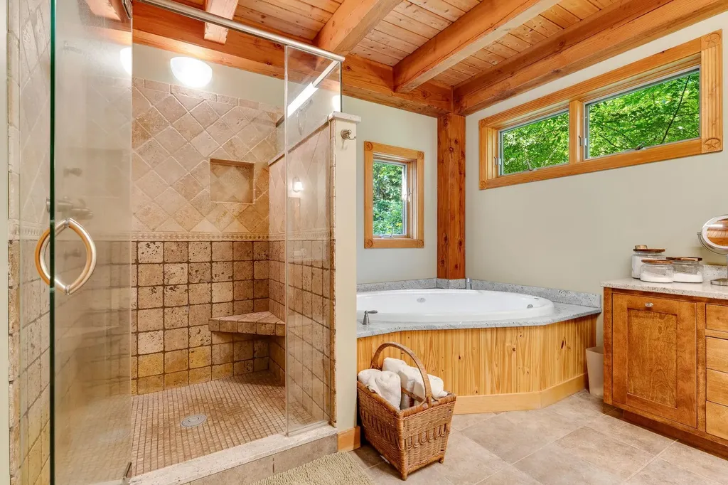 353 Boulder Pass Warren VT 05674