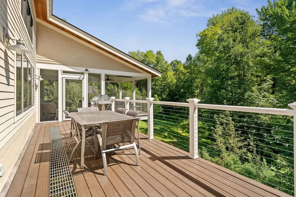 353 Boulder Pass Warren VT 05674